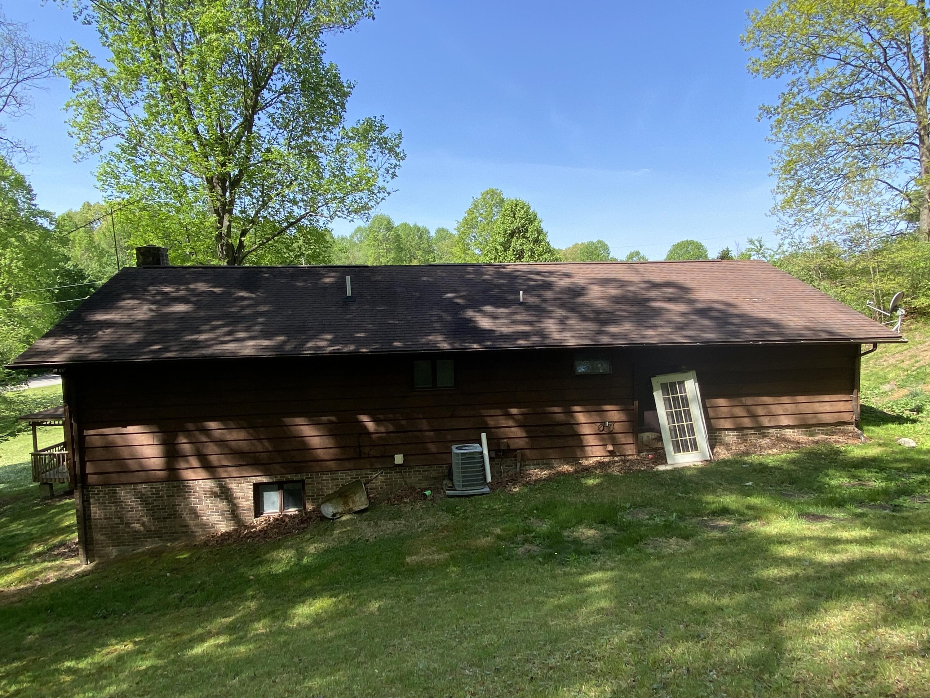 289 Fincastle Heights Road Jonesville, VA 24263 - Photo 10 of 40 IMG_3437