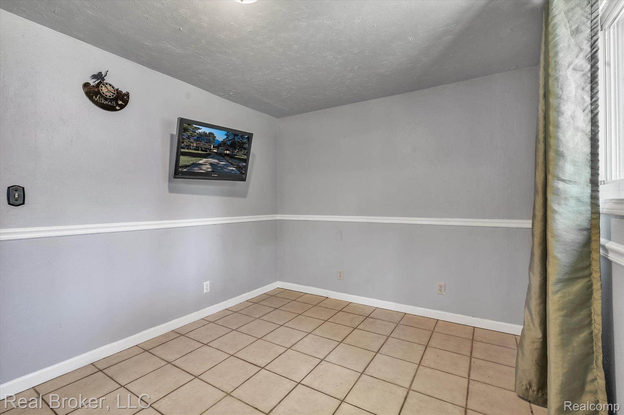 21420 Superior Road Taylor, MI 48180 - Photo 38 of 50 Gallery Image 38