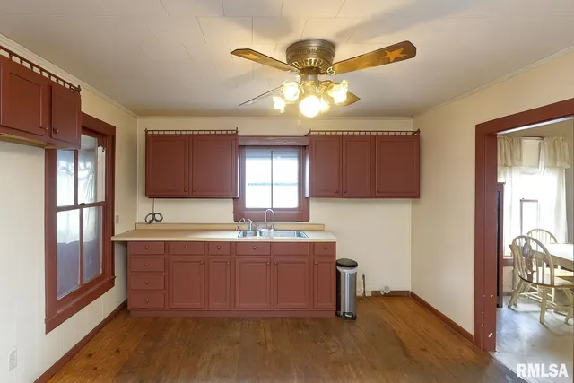 $48,500 | 1135 South Pear Street, Havana, IL 62644