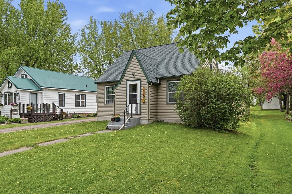 110 South 4th Street Colby, WI 54421 - Photo 3 of 35