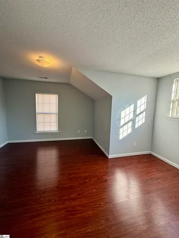 $2,150 | 4 Oyster Bay Court, Mauldin, SC 29662