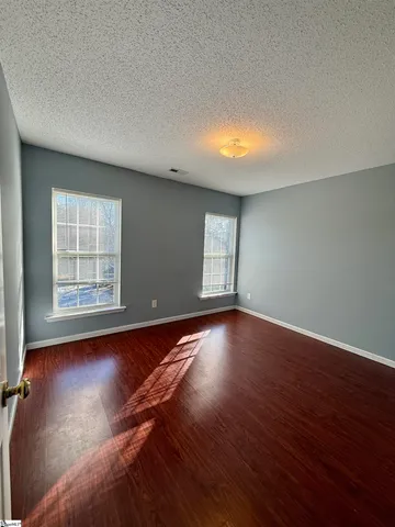 $2,150 | 4 Oyster Bay Court, Mauldin, SC 29662