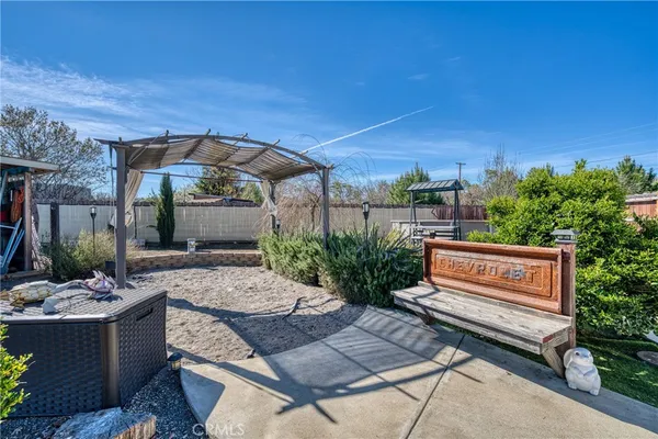 $435,000 | 9440 Pinto Place, Lower Lake, CA 95457