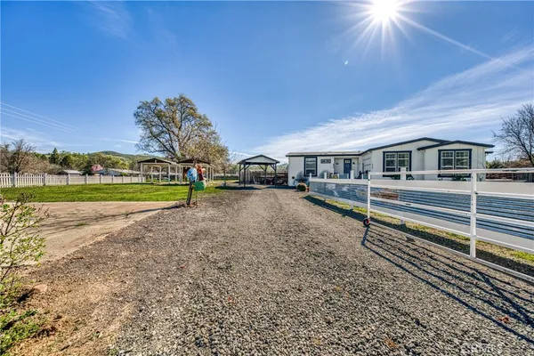 $435,000 | 9440 Pinto Place, Lower Lake, CA 95457