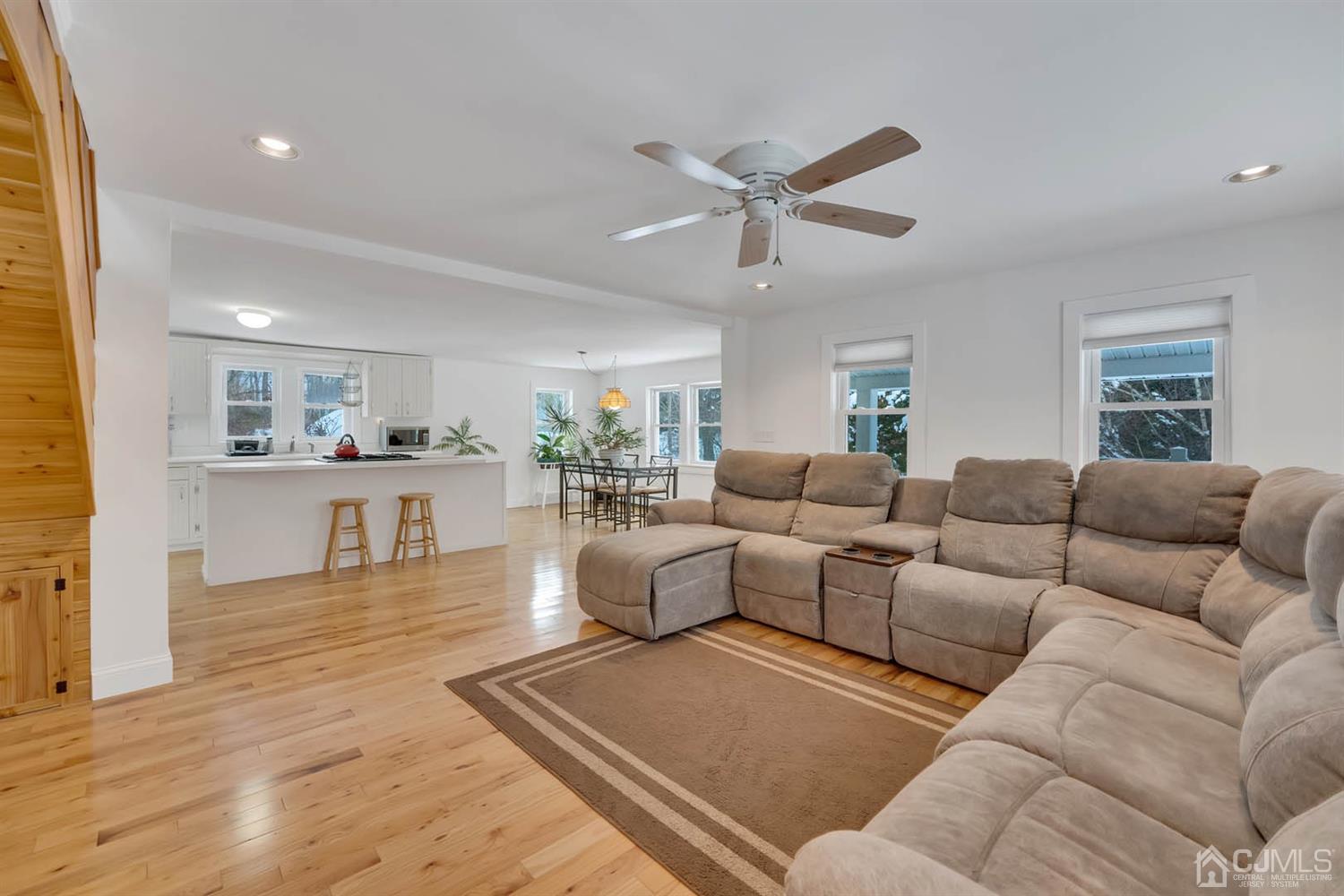233 Rhode Hall Road Monroe Township, NJ 08831 - Photo 8 of 17 Gallery Image 8