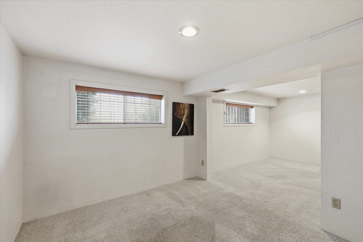 5212 North Fairmount Place Spokane, WA 99205 - Photo 25 of 40