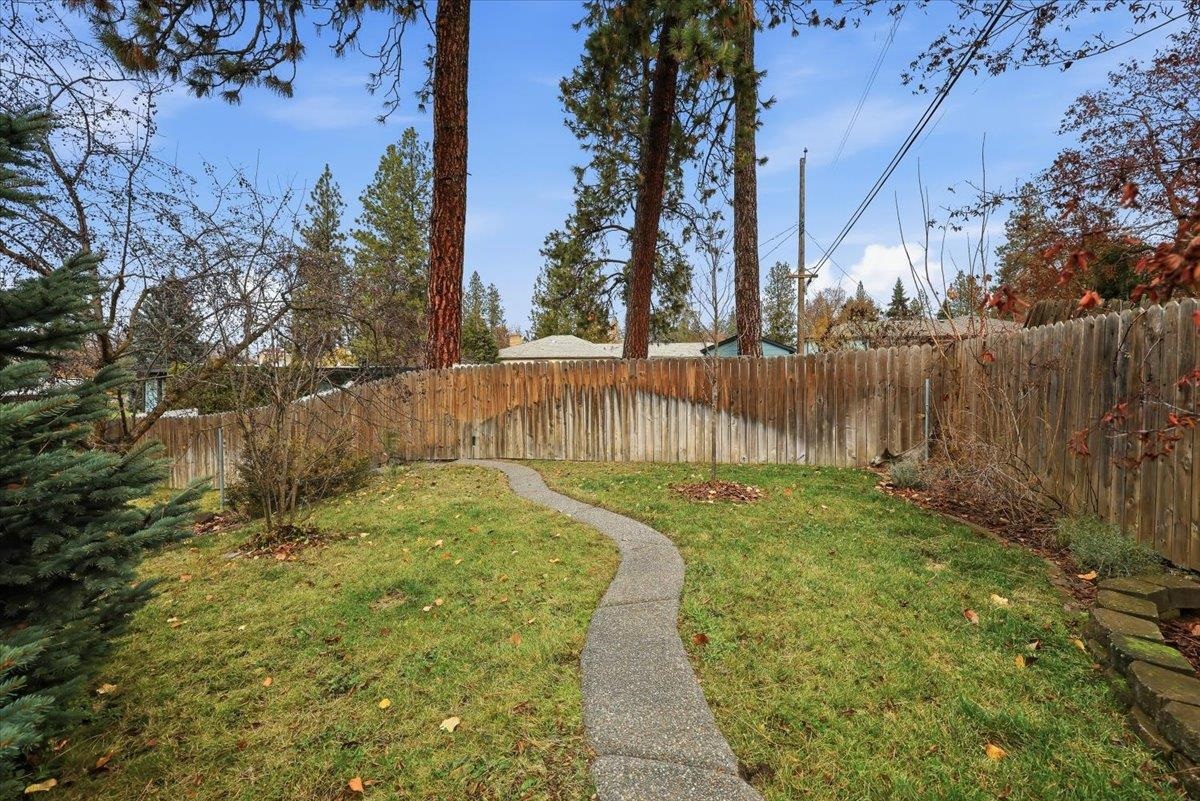5212 North Fairmount Place Spokane, WA 99205 - Photo 36 of 40