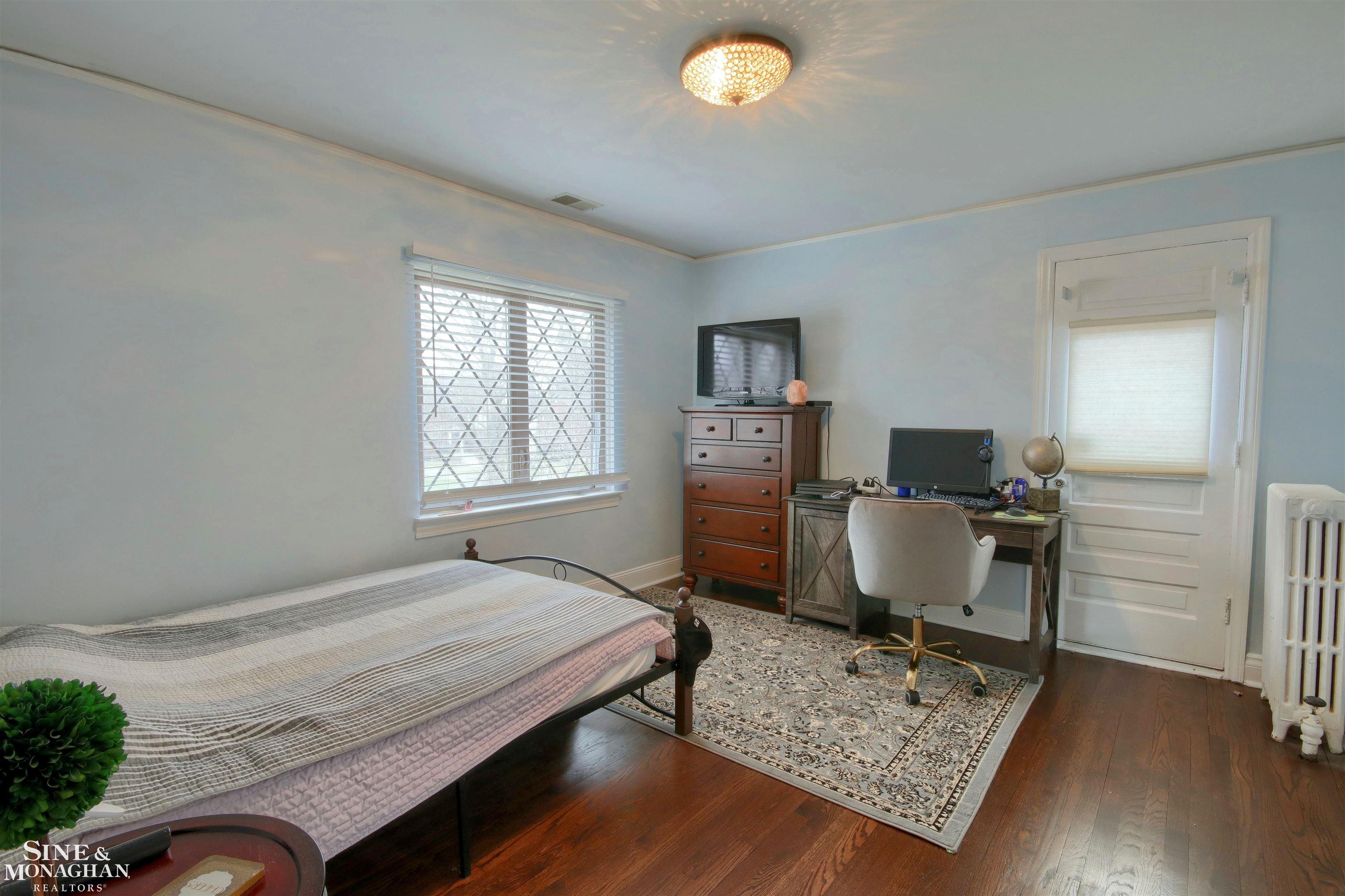 883 Westchester Road Grosse Pointe, MI 48230 - Photo 16 of 32 50099592-15.JPG
