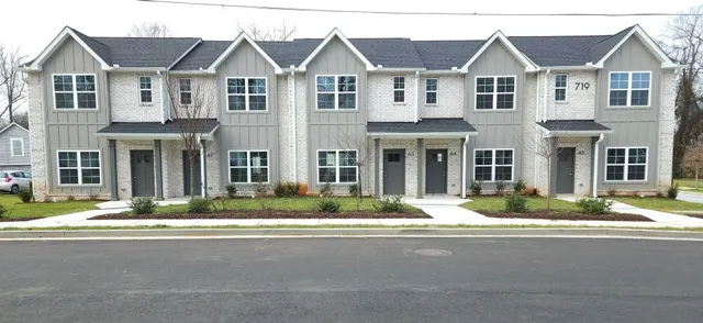 $1,850 | 719 Crestland Avenue, Unit A4, Murfreesboro, TN 37130