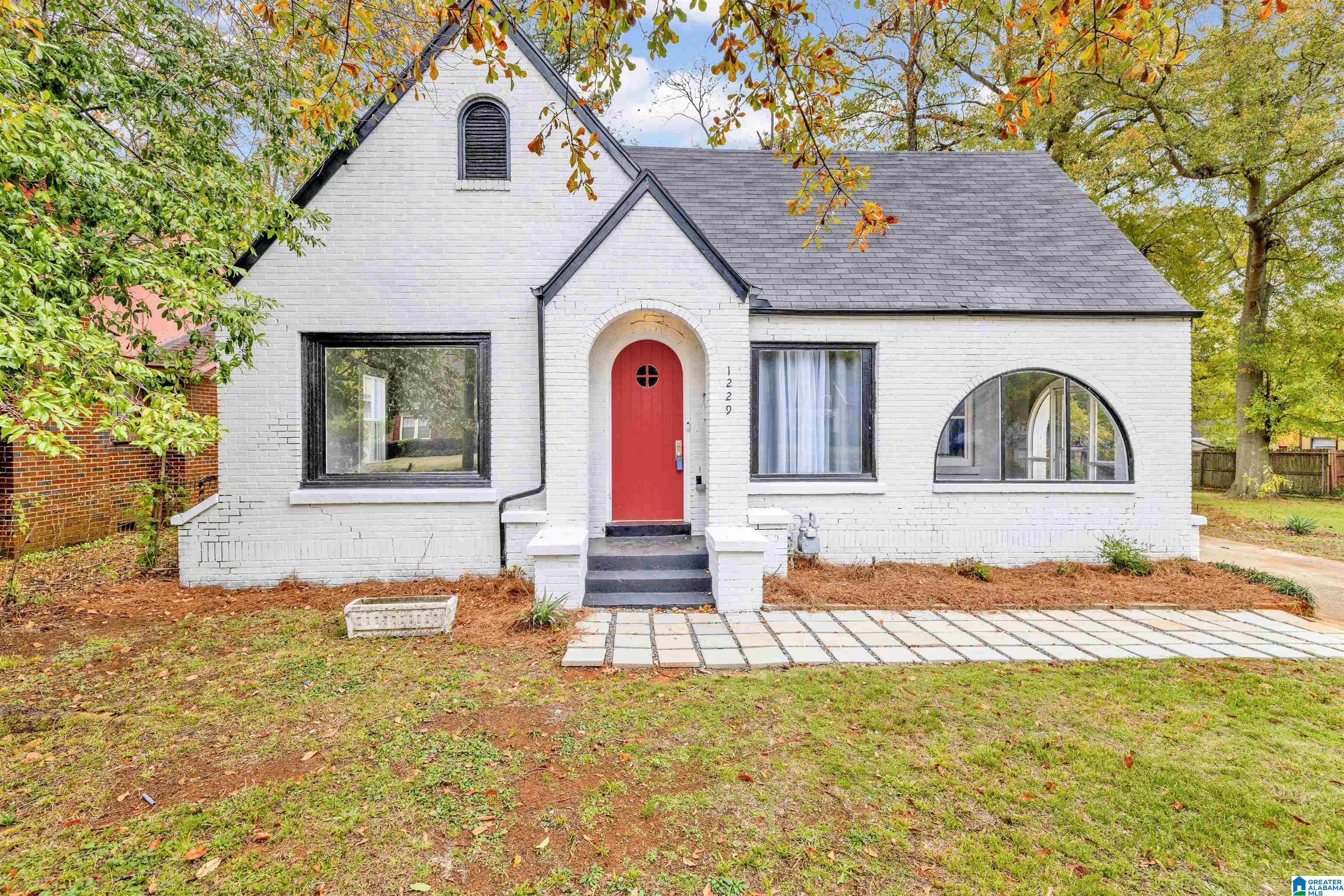 1229 18th Street Southwest Birmingham, AL 35211 - Photo 2 of 20