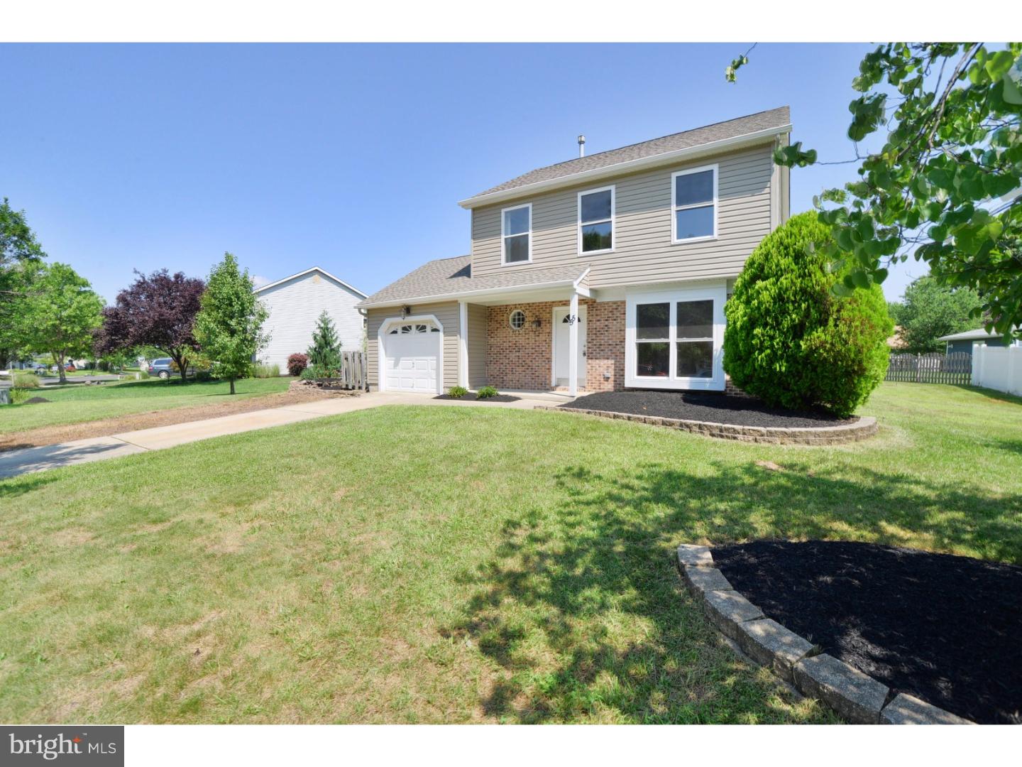 55 Longhurst Road Marlton, NJ 08053 - Photo 2 of 23