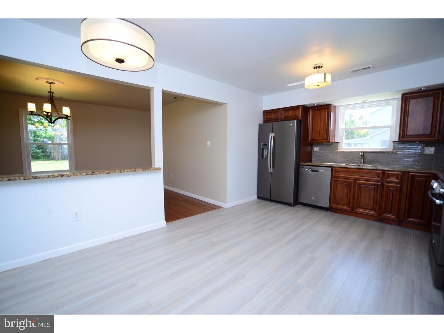 55 Longhurst Road Marlton, NJ 08053 - Photo 8 of 23