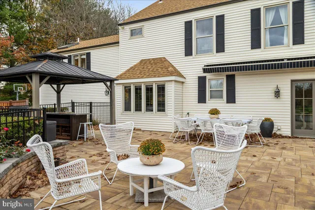 $1,400,100 | 5930 Shetland Drive, Doylestown, PA 18902