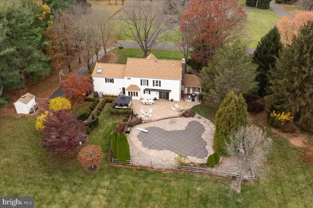 $1,400,100 | 5930 Shetland Drive, Doylestown, PA 18902