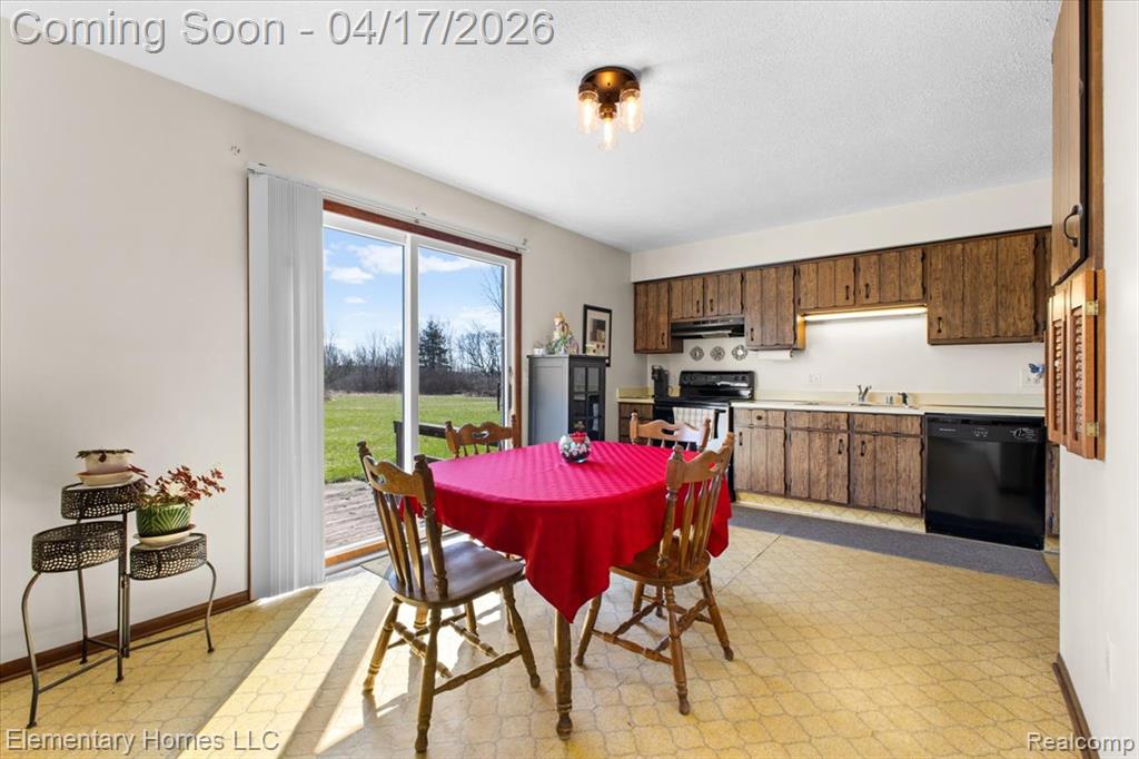 1650 Cove Road Goodells, MI 48027 - Photo 24 of 49