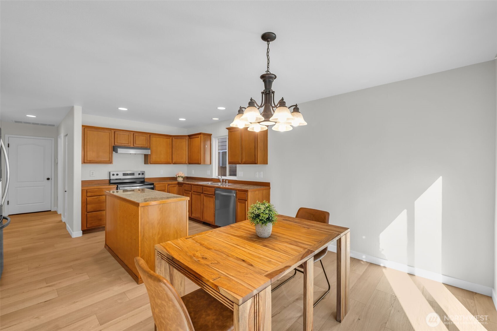 126 197th Street Southwest Bothell, WA 98012 - Photo 10 of 28 Gallery Image 10