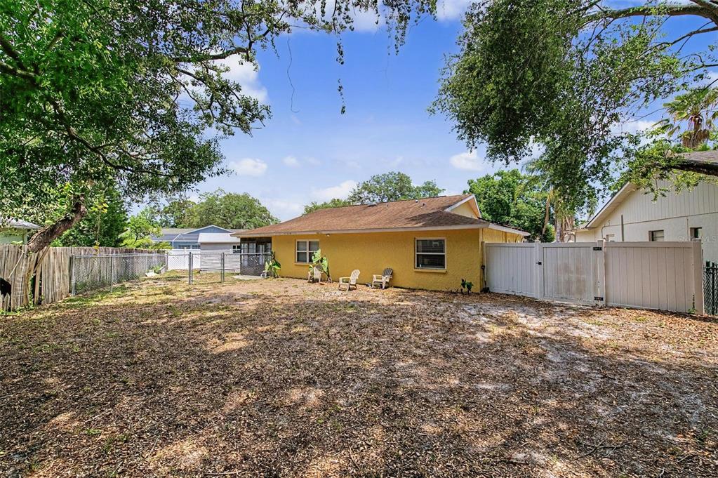 6325 Sarah Lane New Port Richey, FL 34653 - Photo 28 of 33