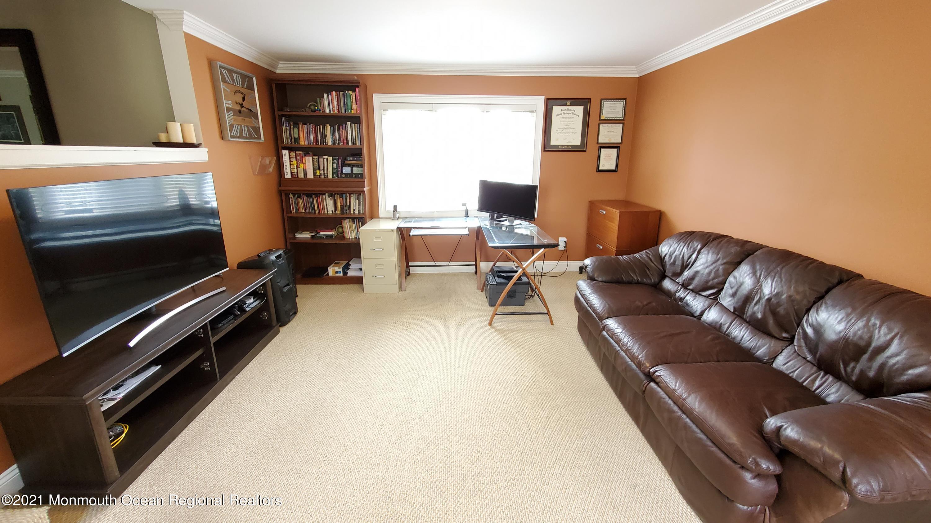 7 Bedle Road Hazlet, NJ 07730 - Photo 21 of 36 20210504_131650