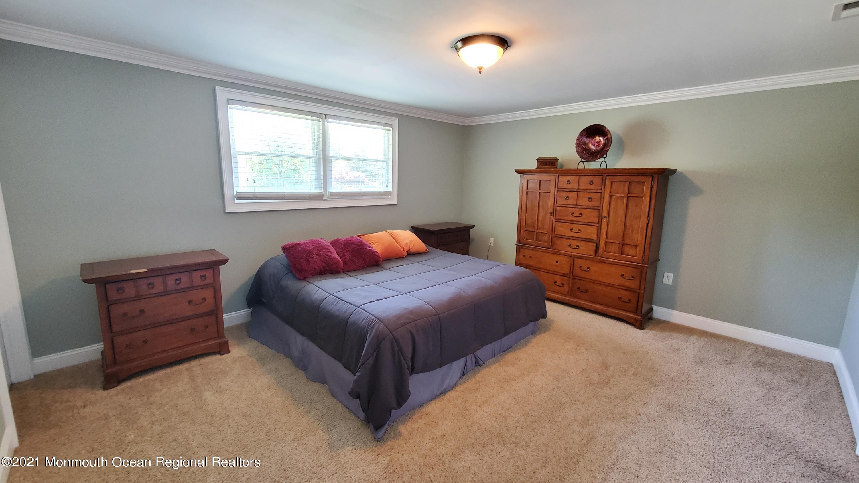 7 Bedle Road Hazlet, NJ 07730 - Photo 10 of 36 20210512_113929