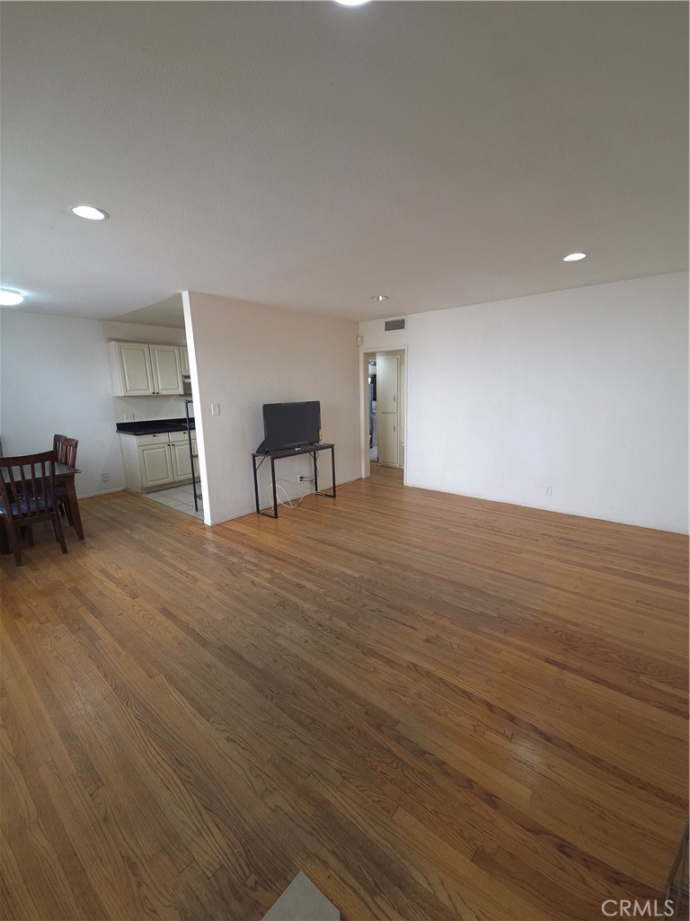 522 Cedar Avenue, Unit 3 Long Beach, CA 90802 - Photo 4 of 16