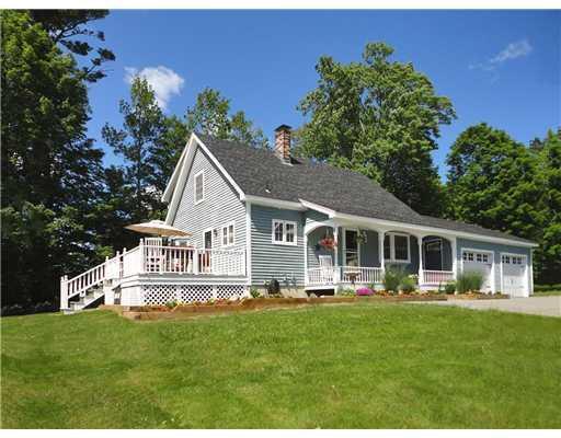 2494 Washington Road Waldoboro, ME 04572 - Photo 1 of 14 Exterior Front.