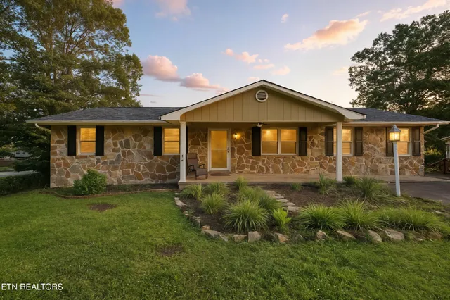 $250,000 | 254 Cumberland Drive, Harrogate, TN 37752