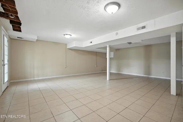 $250,000 | 254 Cumberland Drive, Harrogate, TN 37752