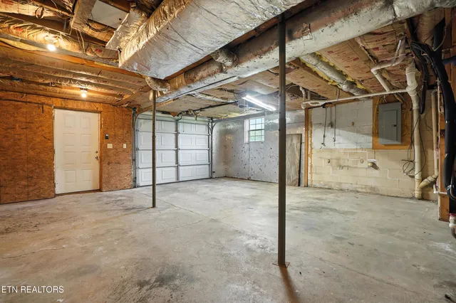 $250,000 | 254 Cumberland Drive, Harrogate, TN 37752