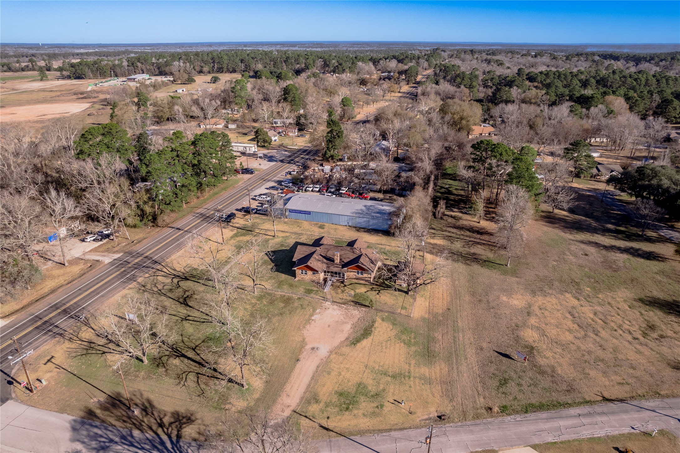 2201 Badger Lane Huntsville, TX 77320 - Photo 14 of 33