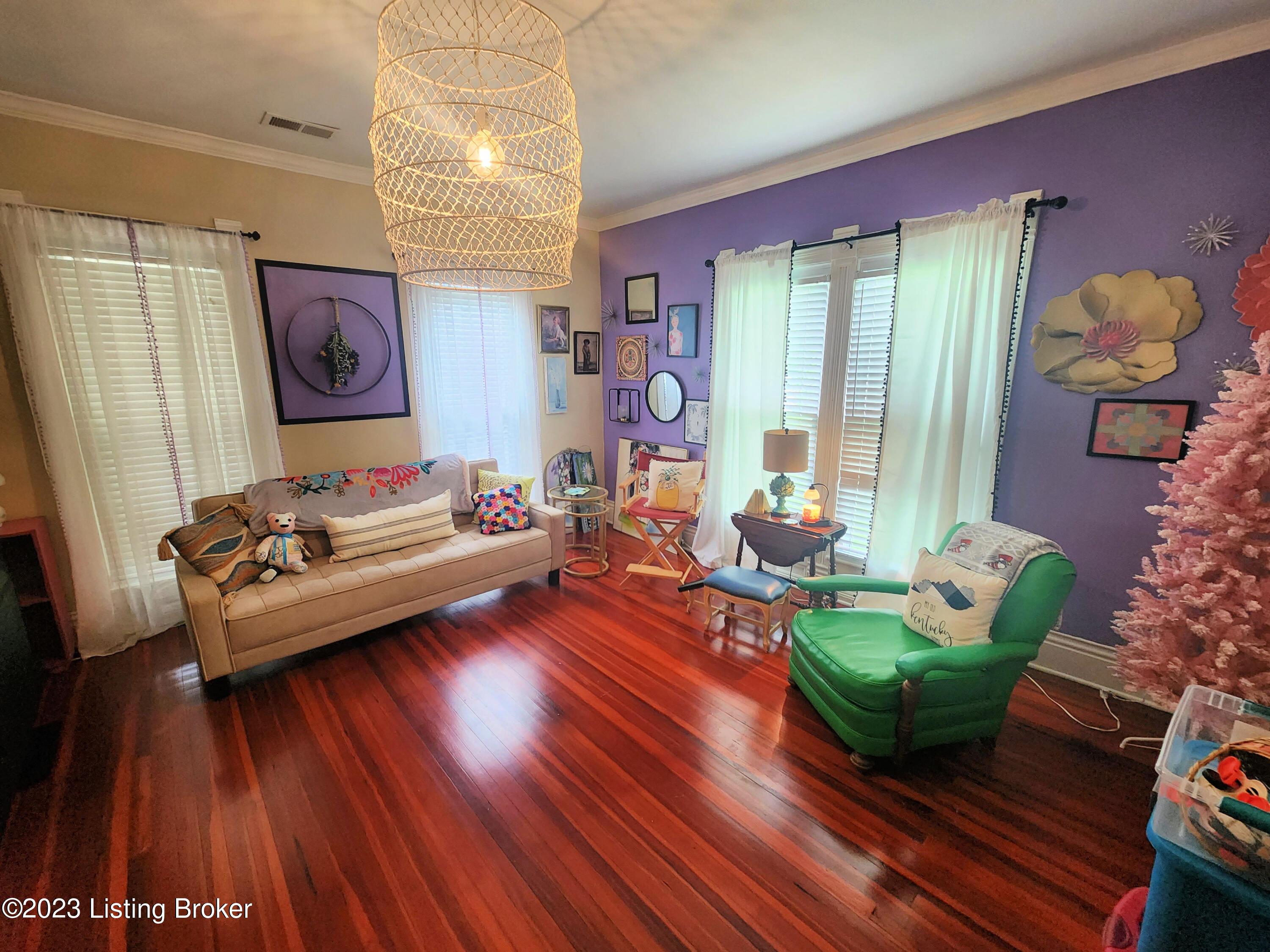 141 Lebanon Hill Road Springfield, KY 40069 - Photo 4 of 16 Living Room