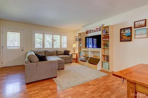 $790,000 | 1063 Onnontioga Street, South Lake Tahoe, CA 96150