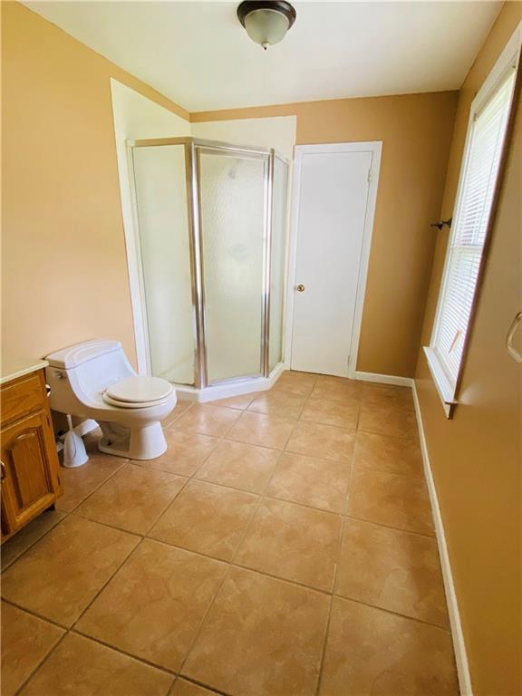 1127 Lapish Road Pittsburgh, PA 15212 - Photo 12 of 23 Full bathroom #2
