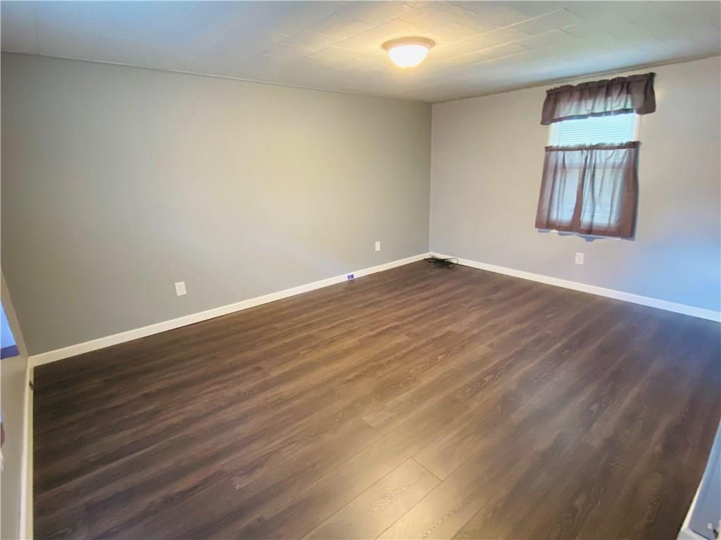 1127 Lapish Road Pittsburgh, PA 15212 - Photo 15 of 23 Bedroom #2