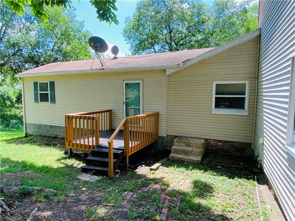 1127 Lapish Road Pittsburgh, PA 15212 - Photo 23 of 23 Left side of front of house