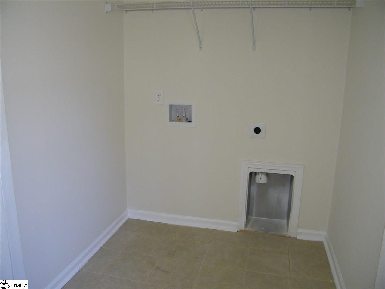 122 A Spring Street Greer, SC 29650 - Photo 12 of 27 Gallery Image 12