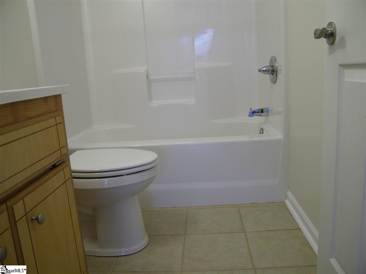 122 A Spring Street Greer, SC 29650 - Photo 17 of 27 Gallery Image 17