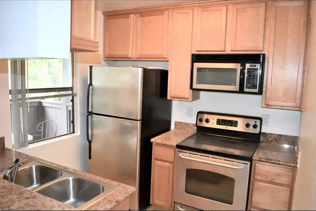 $375,000 | 1345 Cabrillo Park Drive, Unit B02, Santa Ana, CA 92701