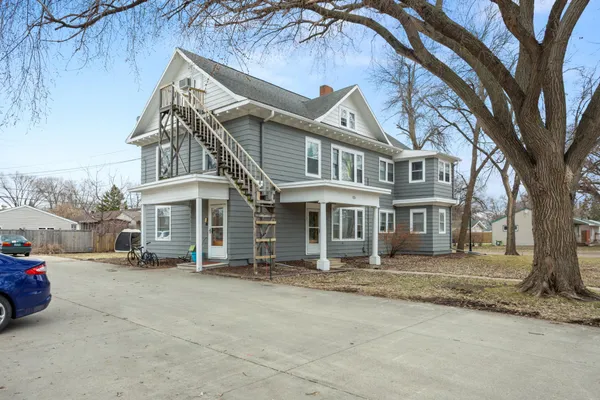 $350,000 | 826 21st Street South, Fargo, ND 58103