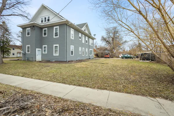 $350,000 | 826 21st Street South, Fargo, ND 58103