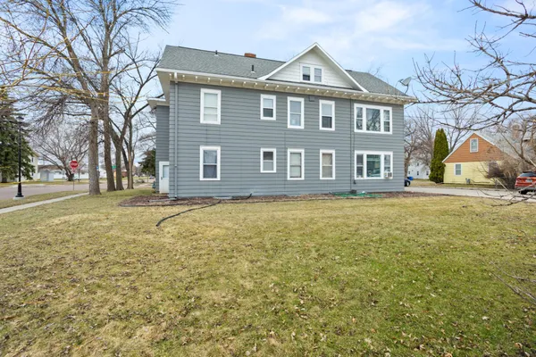 $350,000 | 826 21st Street South, Fargo, ND 58103