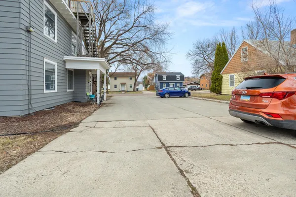 $350,000 | 826 21st Street South, Fargo, ND 58103