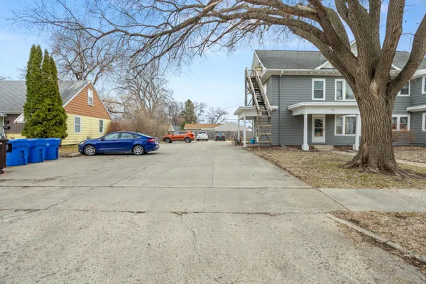 $350,000 | 826 21st Street South, Fargo, ND 58103