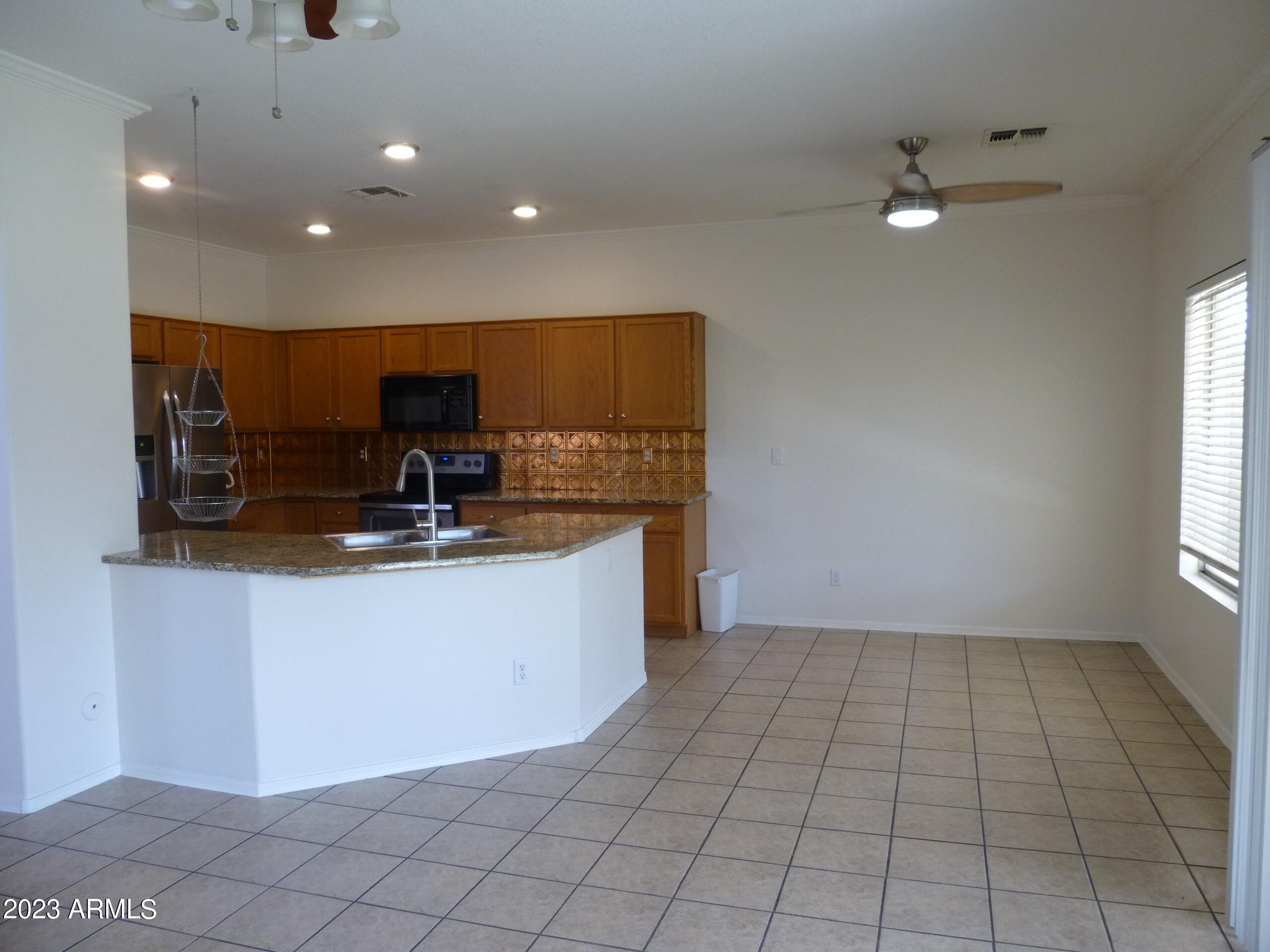 964 South Racine Lane Gilbert, AZ 85296 - Photo 16 of 35 dining area