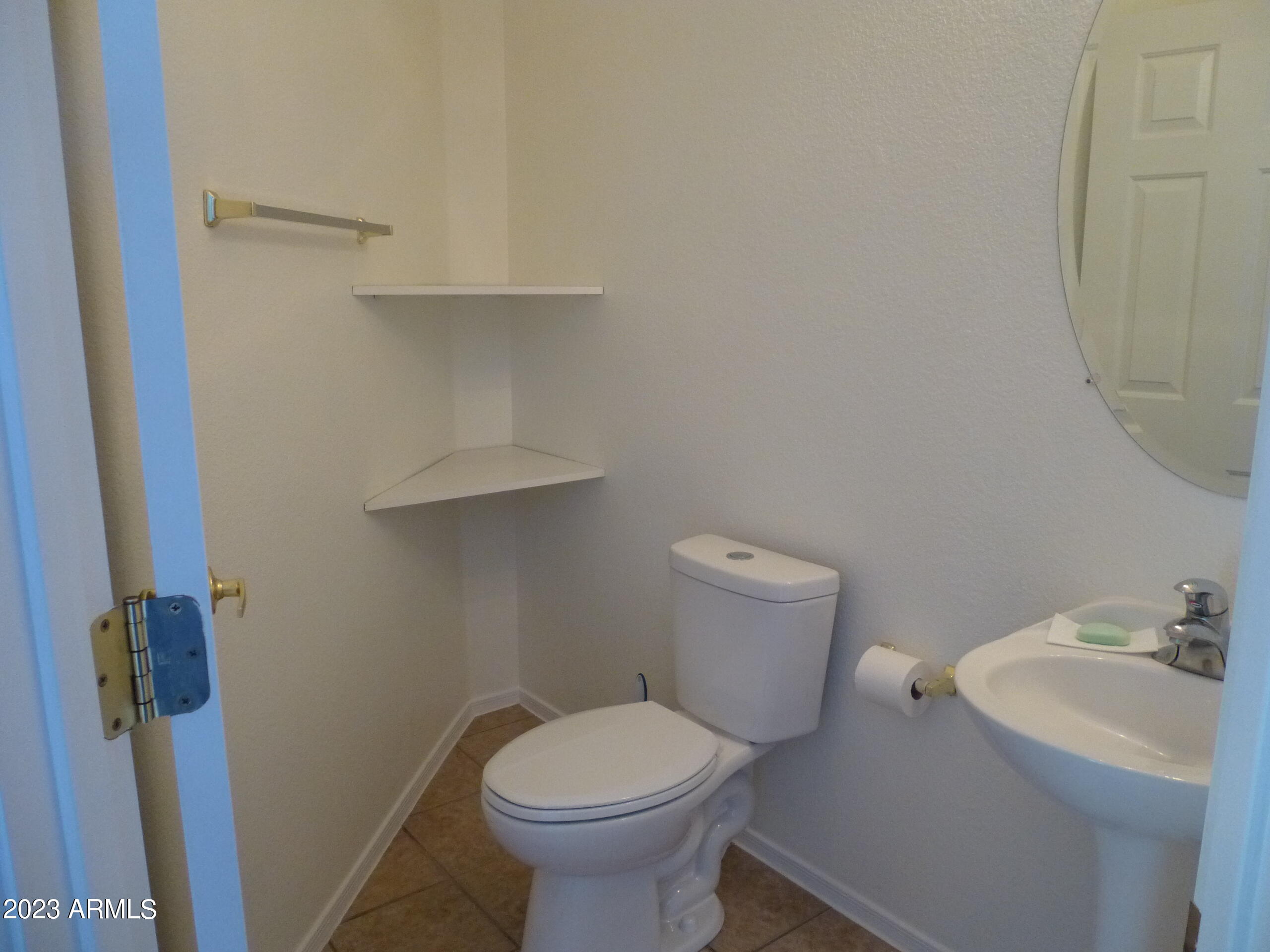 964 South Racine Lane Gilbert, AZ 85296 - Photo 10 of 35 powder room
