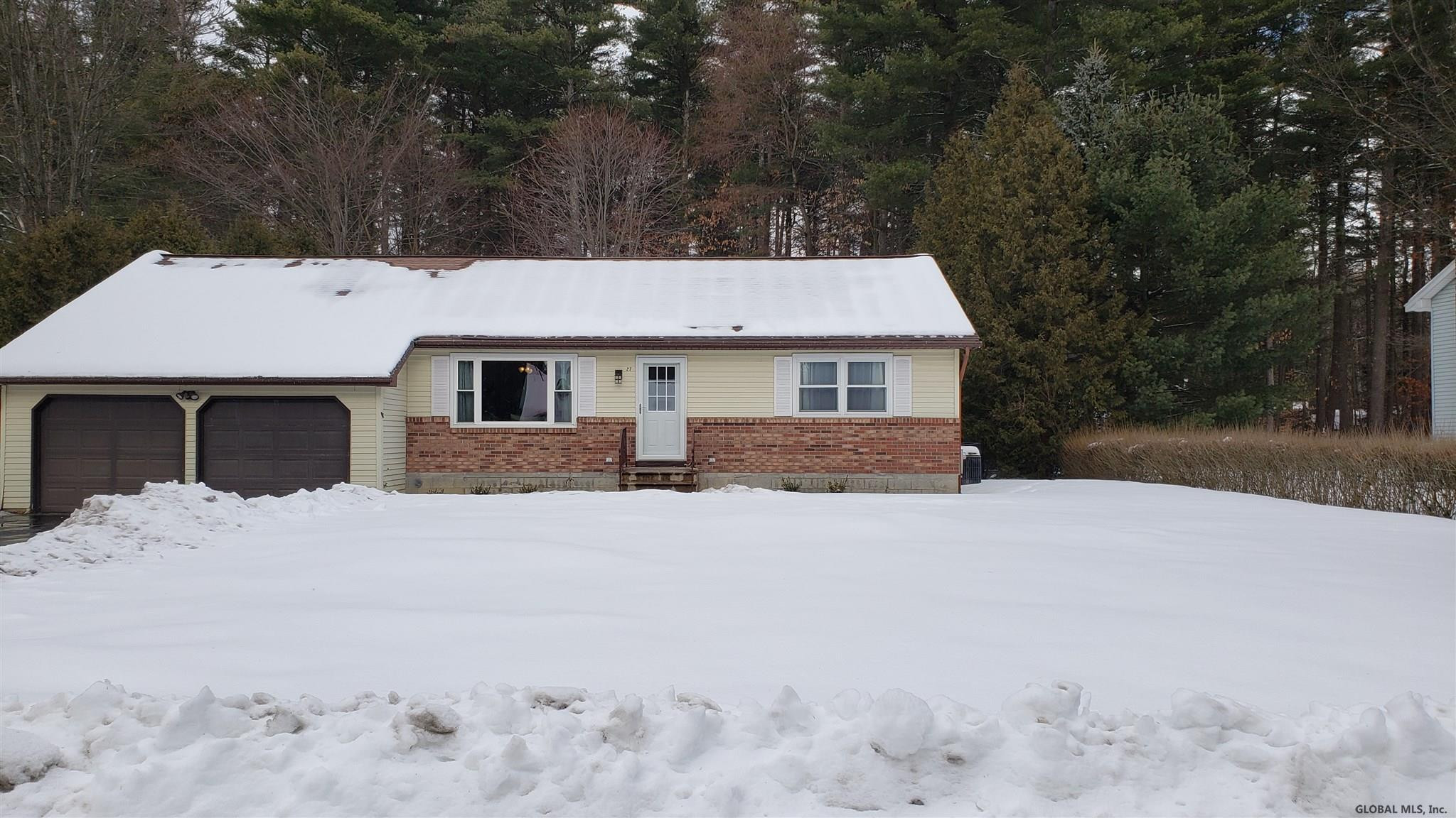27 Pennyroyal Road Malta, NY 12020 - Photo 1 of 41 Photo 1