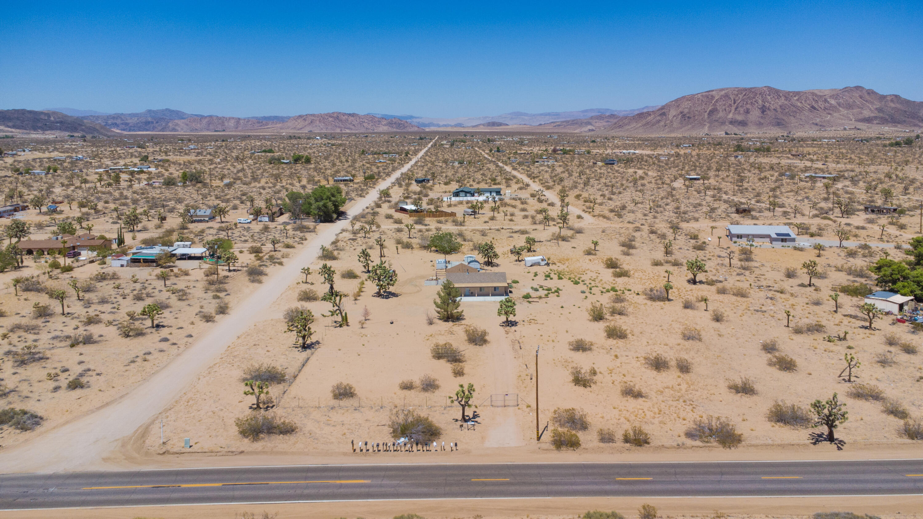 58522 Reche Road Landers, CA 92285 - Photo 25 of 57 58522 Reche Rd Drone-4