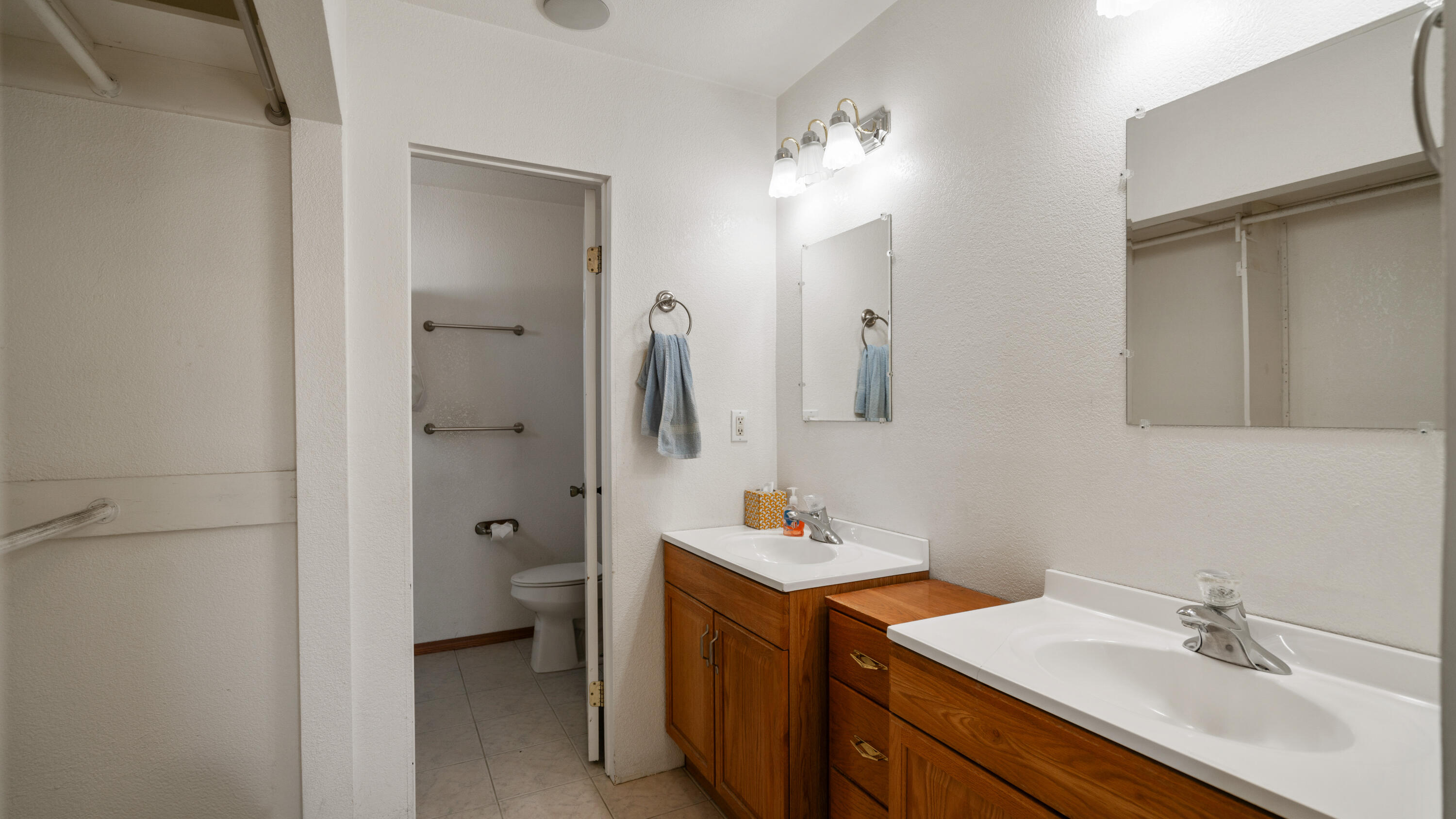 58522 Reche Road Landers, CA 92285 - Photo 29 of 57 58522 Reche Rd Interior-3