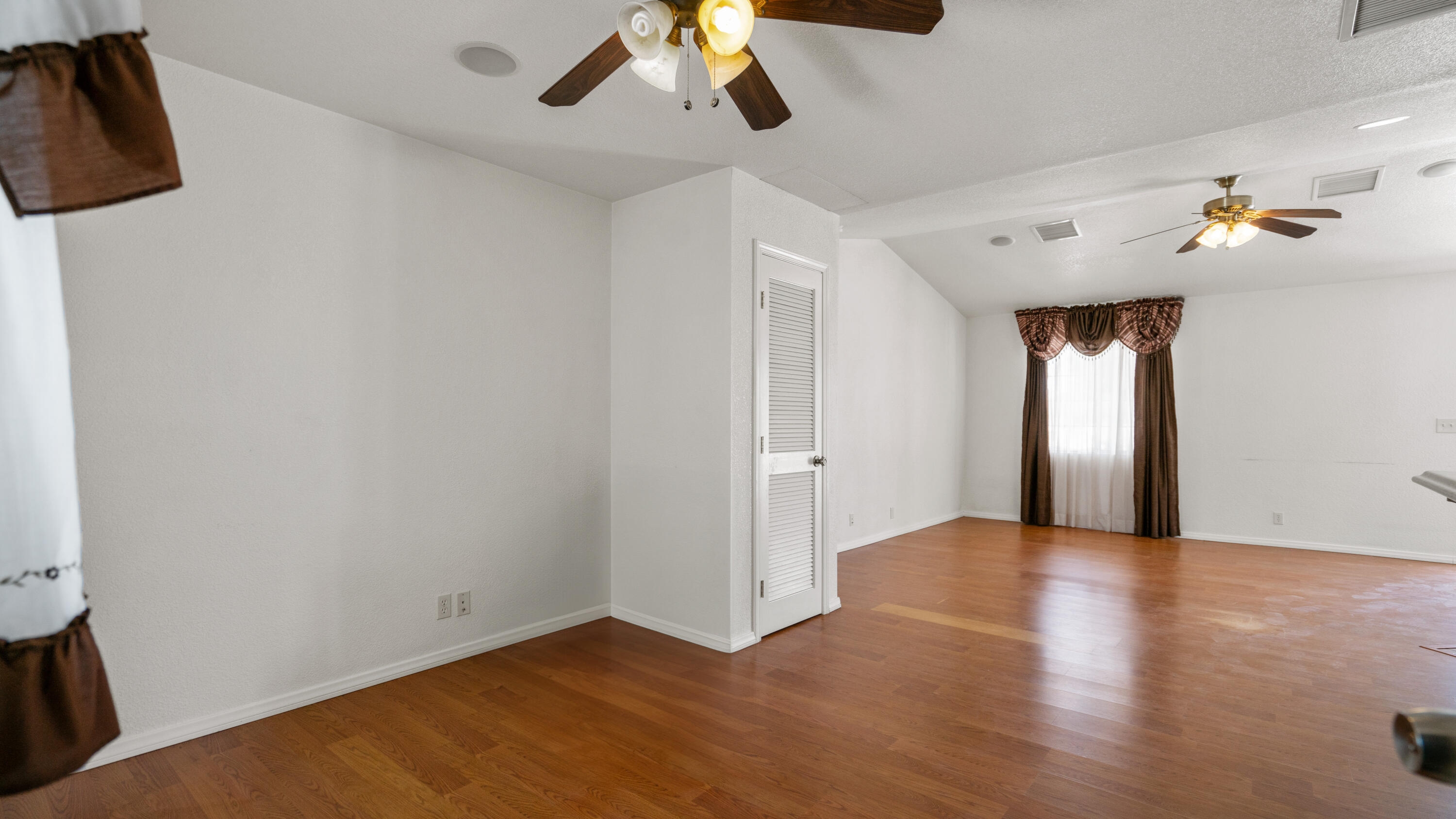 58522 Reche Road Landers, CA 92285 - Photo 41 of 57 58522 Reche Rd Interior-14