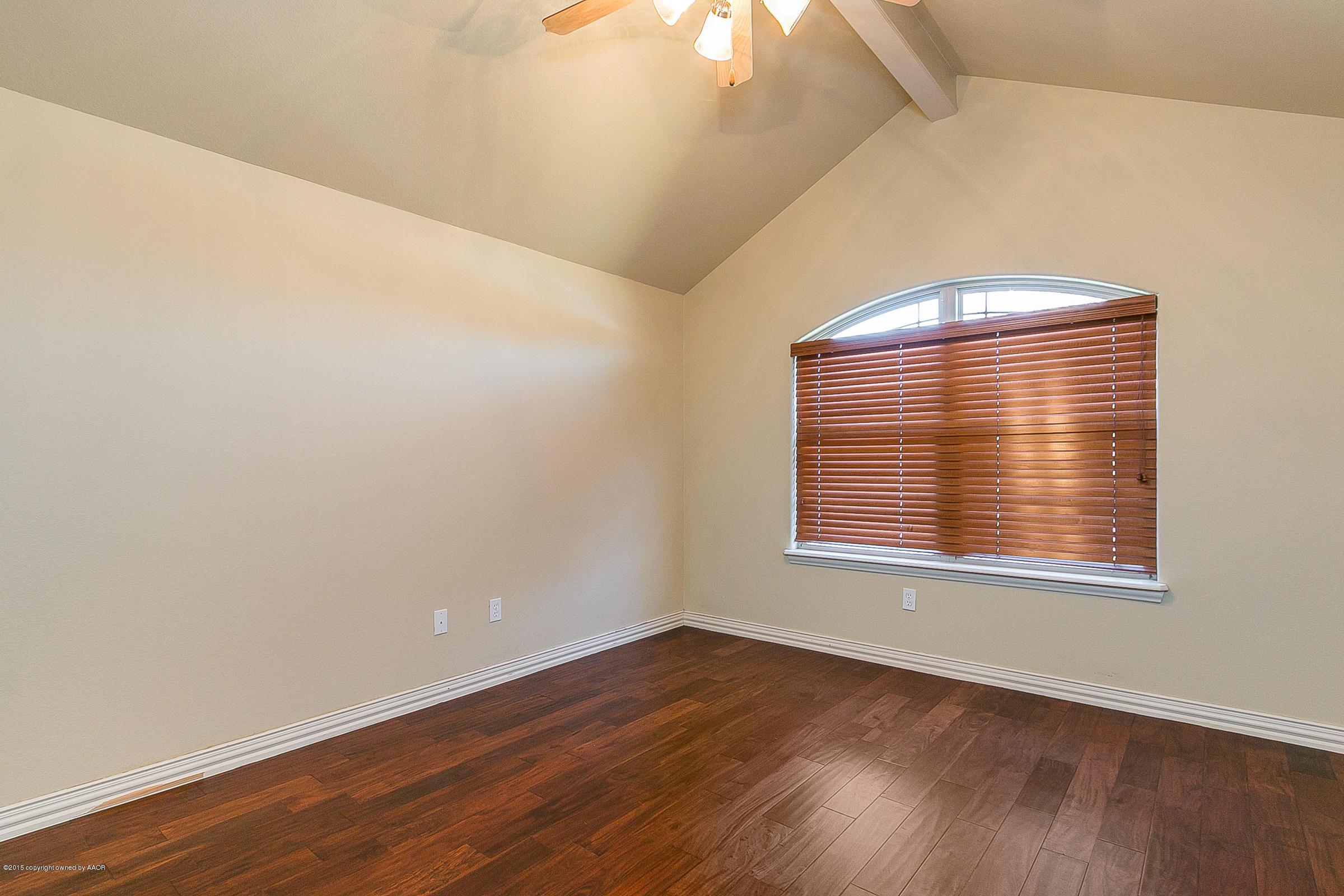6909 Thunder Road Amarillo, TX 79119 - Photo 19 of 28 019_Bedroom 2.jpg