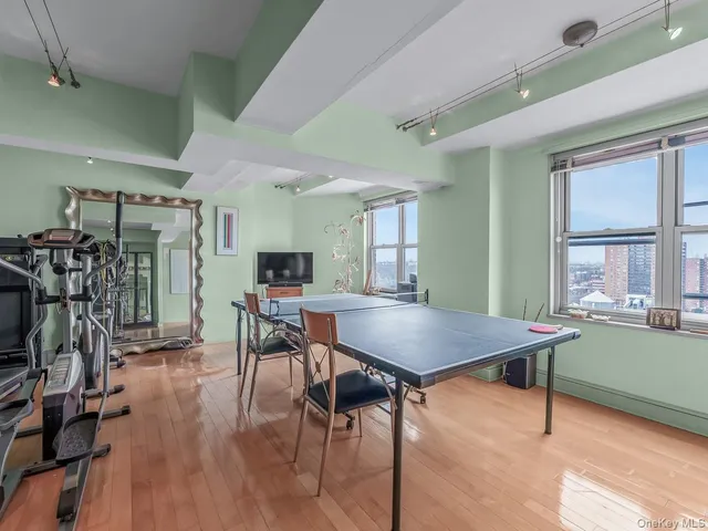 $1,399,000 | 107-40 Queens Boulevard, Unit 19A PH | Forest Hills